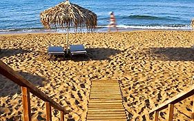 Marakas Beach Hotel